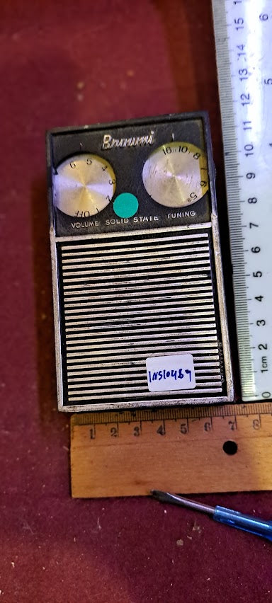 Radio transistor [INS10489]