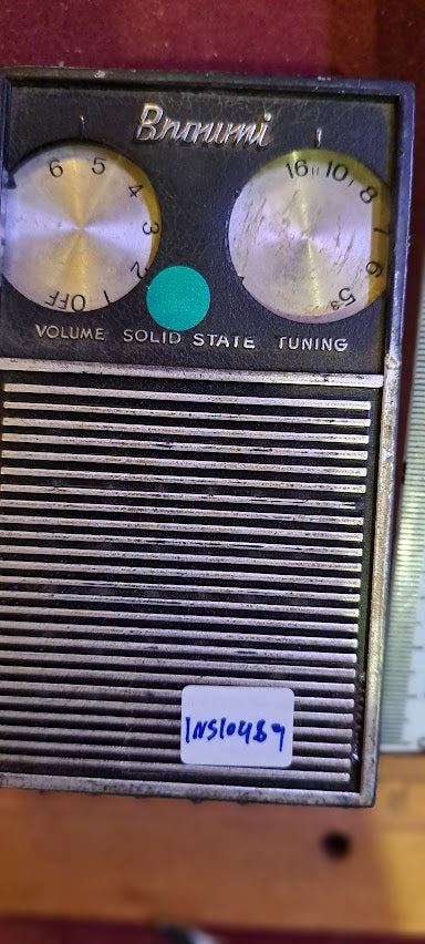 Radio transistor [INS10489]