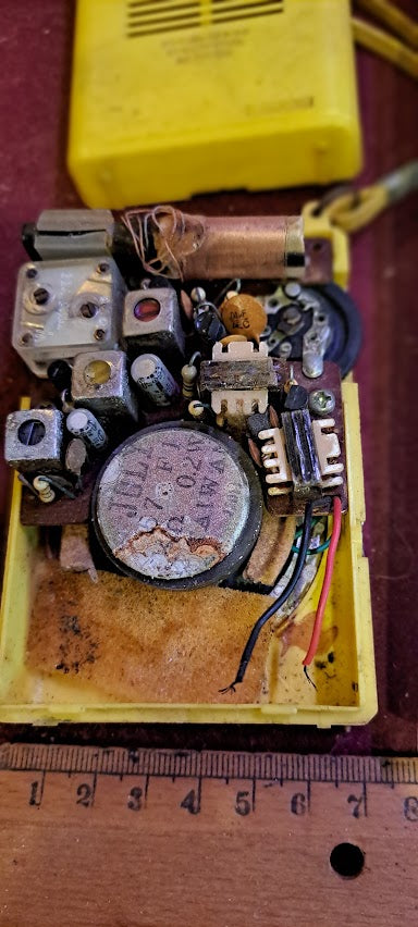 Vintage Radio transistor [INS10494]