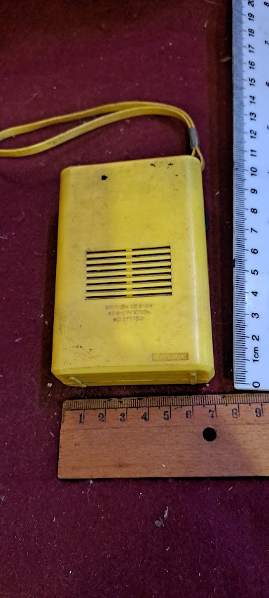 Radio transistor [INS10494]