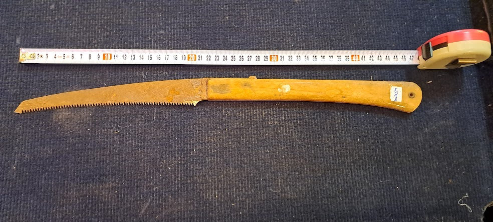 Vintage Folding Hand Saw [TOL10229]