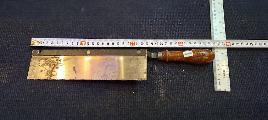 Hand Saw vintage [TOL10250]