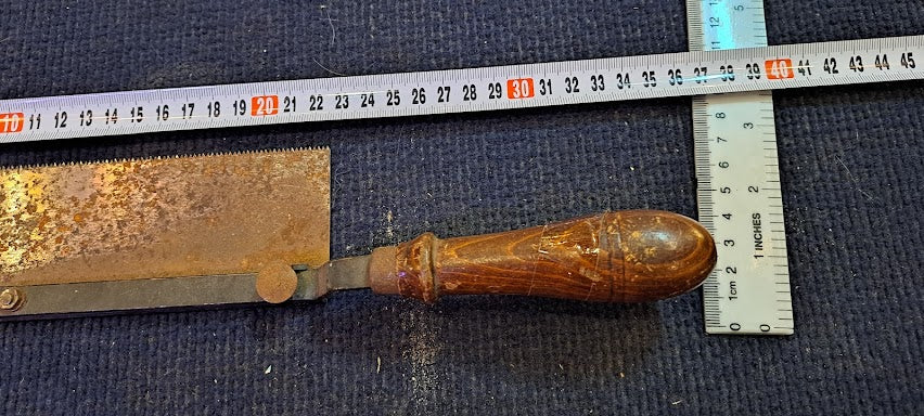 Hand Saw vintage [TOL10250]