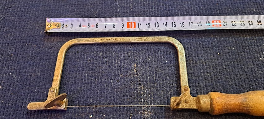 Vintage Still Hand Saw [TOL10249]