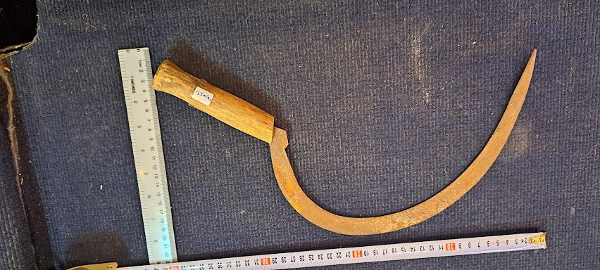 Sickle hand Saw [TOL10251]