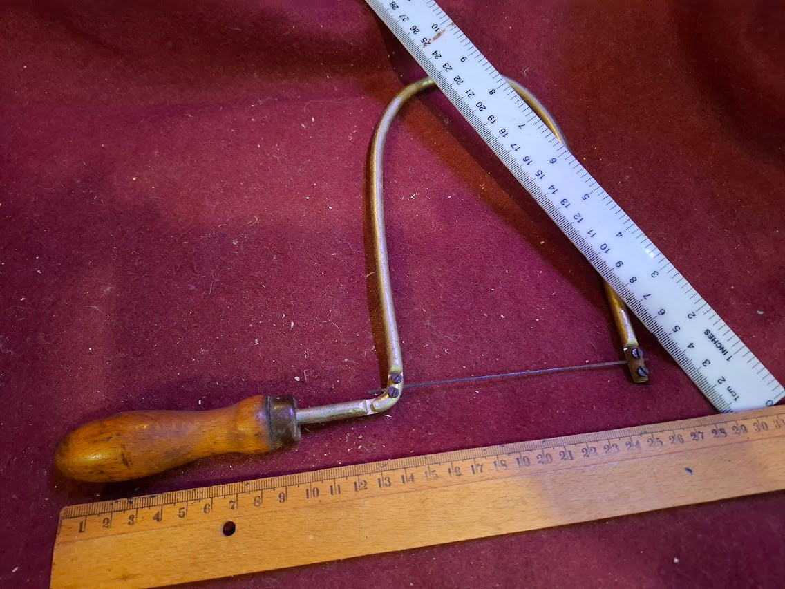 Hand Saw vintage [TOL10271]