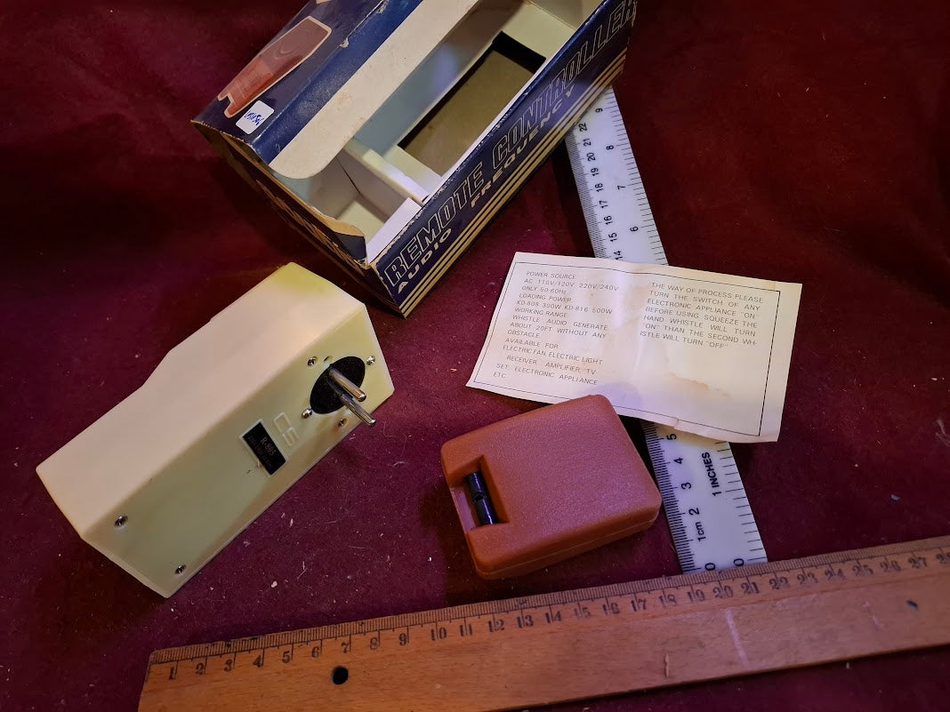 Old remote control audio freqruncy [INS10506]