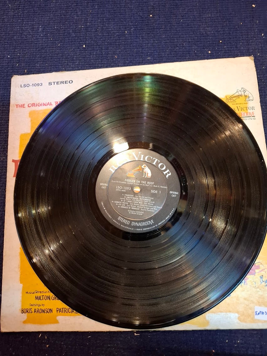 Fiddler on the roof, Broadway cast record [ENT10330]