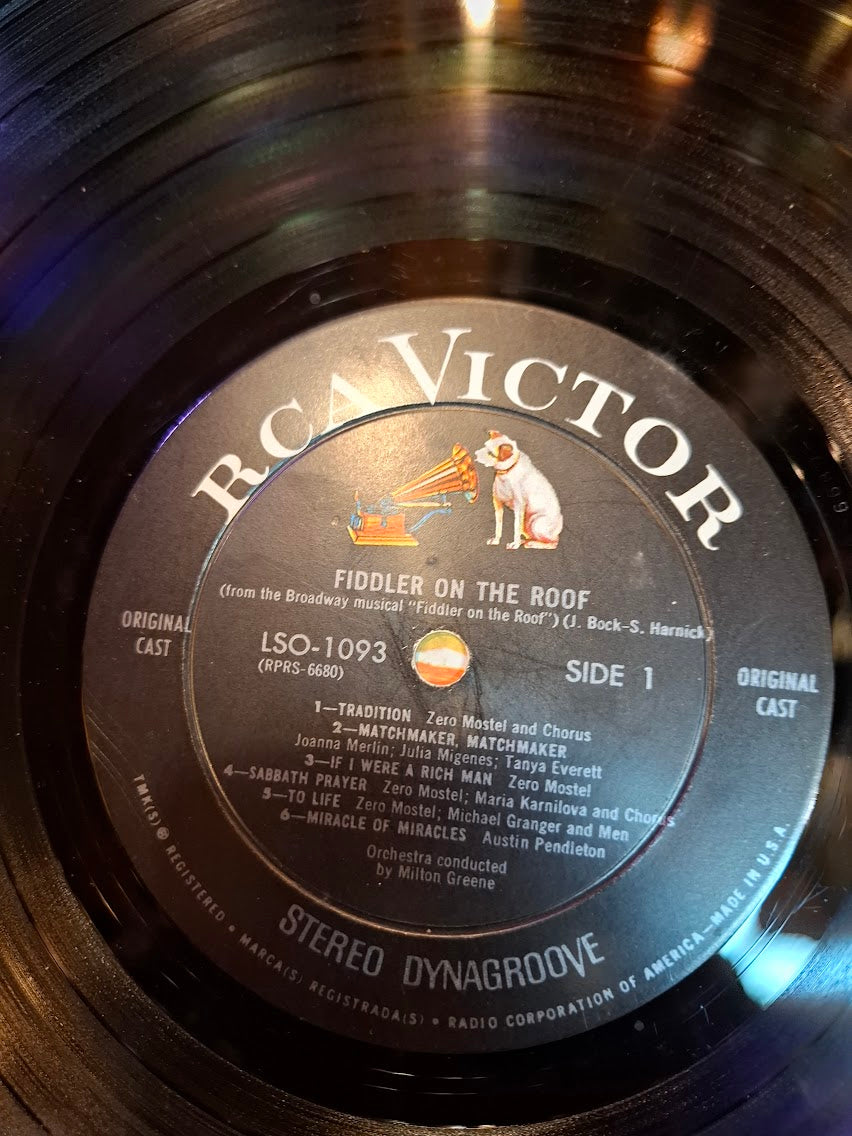 Fiddler on the roof, Broadway cast record [ENT10330]