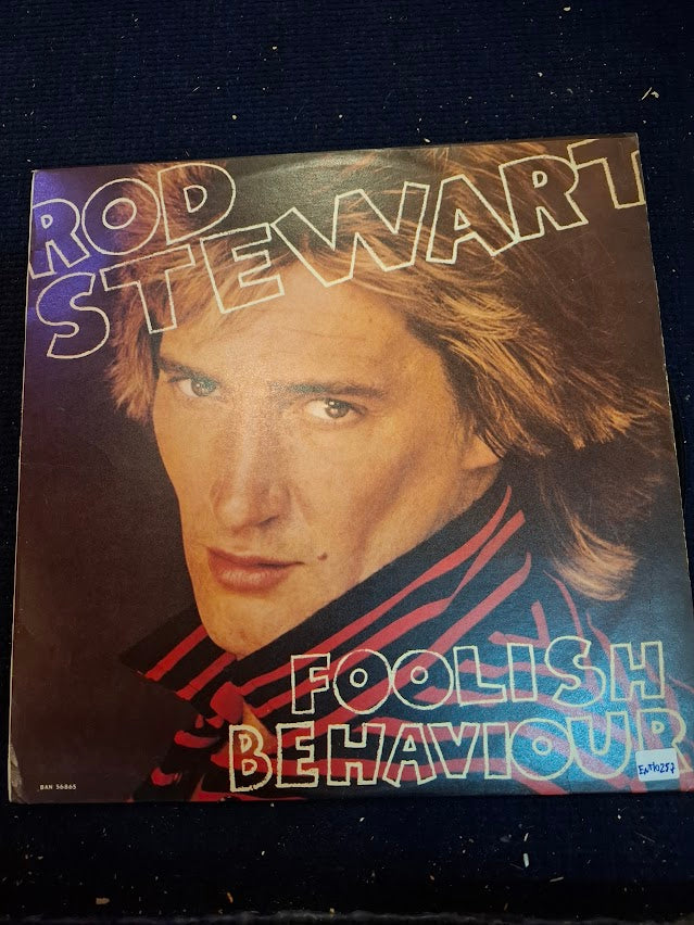 Rod stewarrt - foolish behaviour record [ENT10257]
