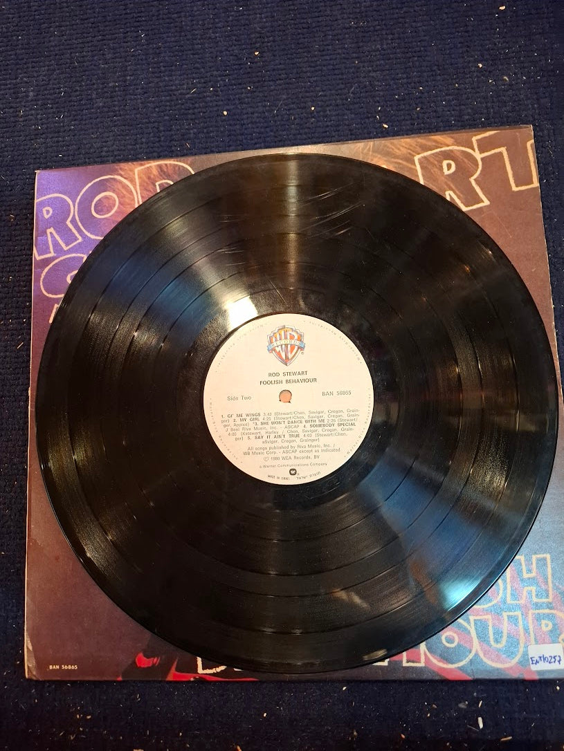 Rod stewarrt - foolish behaviour record [ENT10257]