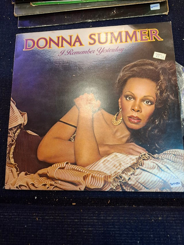 Dona Summer - I remember yesterday, record [ENT10350]
