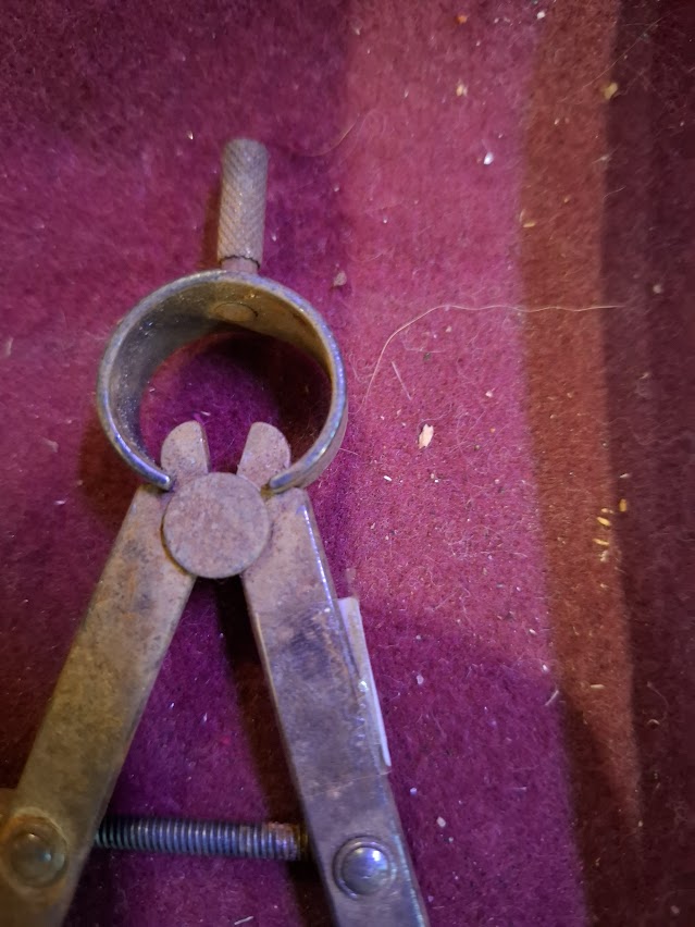 Vintage Metal Caliper [TOL10277]