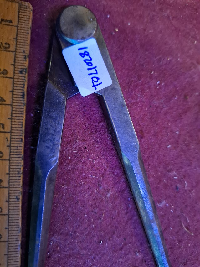 Vintage Metal Caliper [TOL10281]