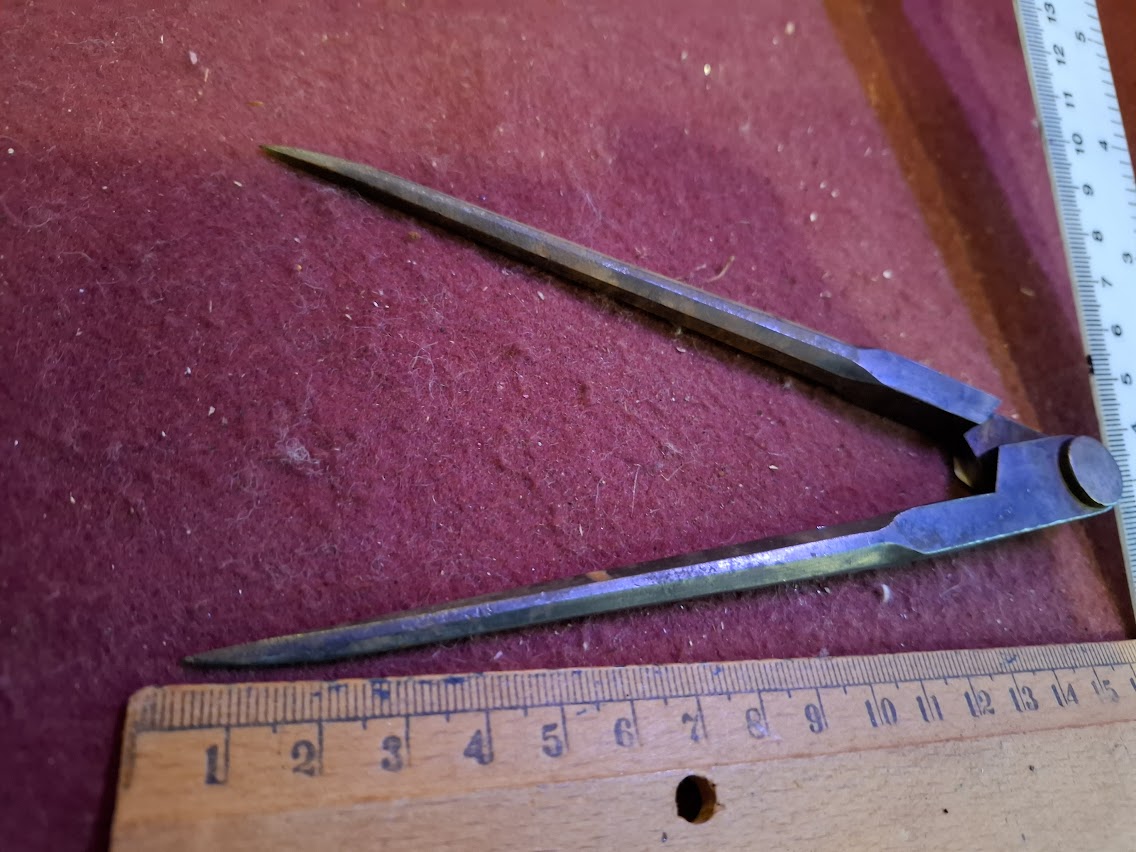 Vintage Metal Caliper [TOL10281]