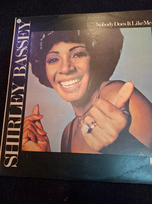 Shirley Bassey - Nobody does it like me, record [ENT10383]