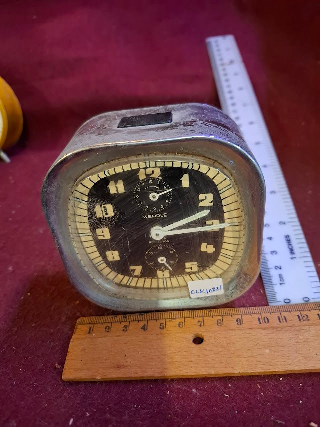Vintage mechanical clock [CLK10221]