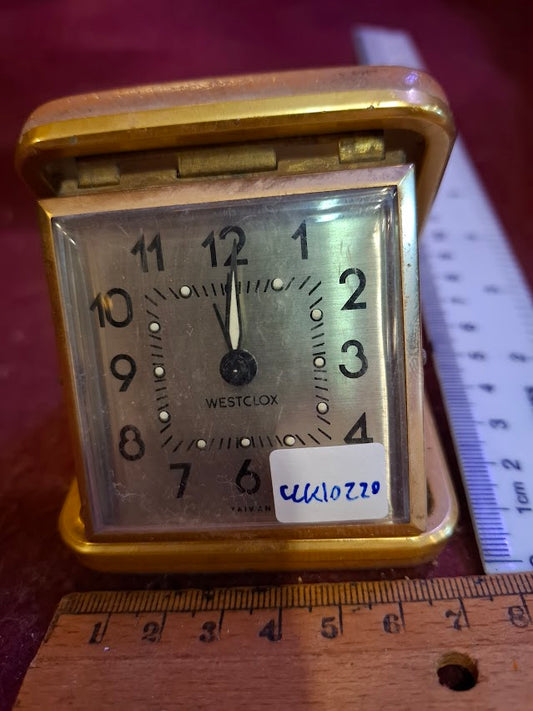 Vintage mechanical traveling clock [CLK10220]