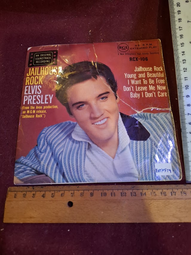 Elvis Presley record [ENT10529]