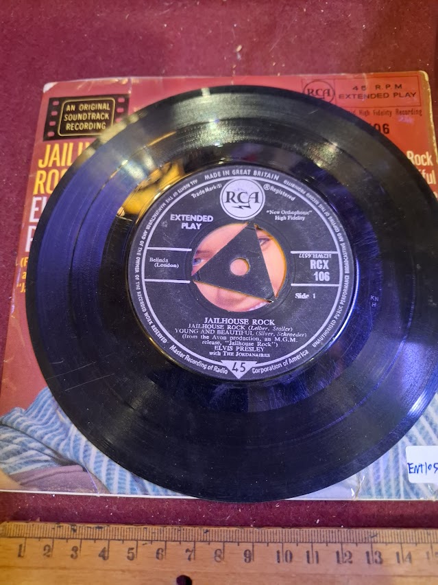 Elvis Presley record [ENT10529]