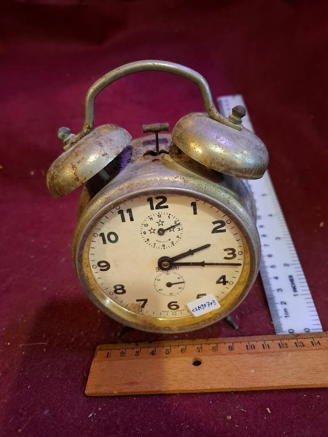 Vintage mechanical clock [CLK10303]