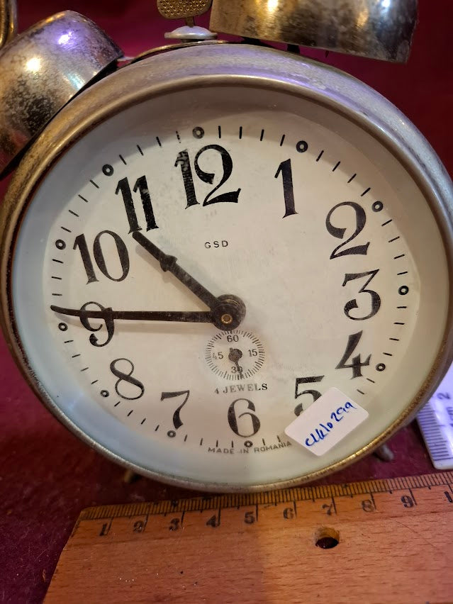 Vintage mechanical clock [CLK10299]