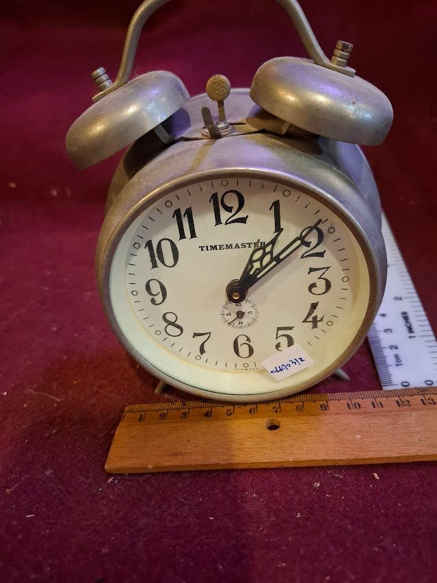 Vintage mechanical clock [CLK10312]