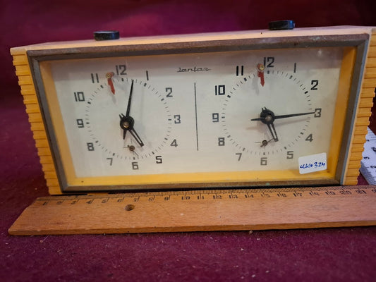 Vintage mechanical chess clock [CLK10324]