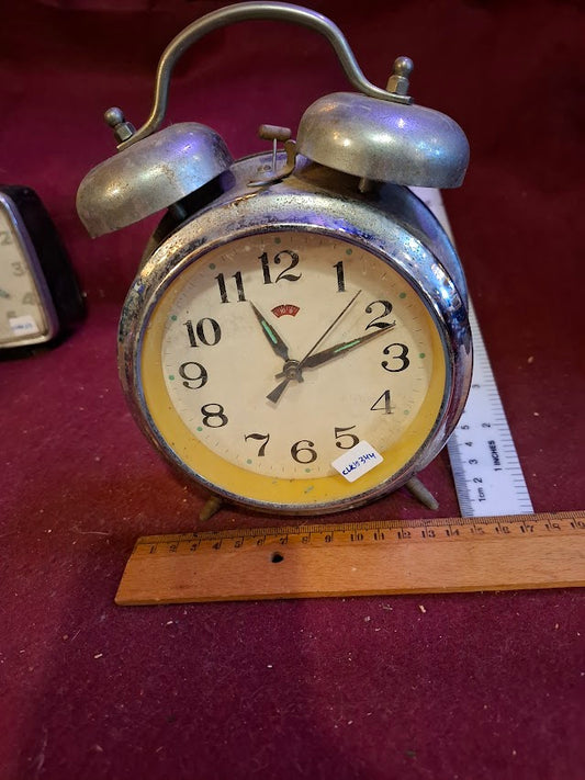 Vintage mechanical clock [CLK10344]