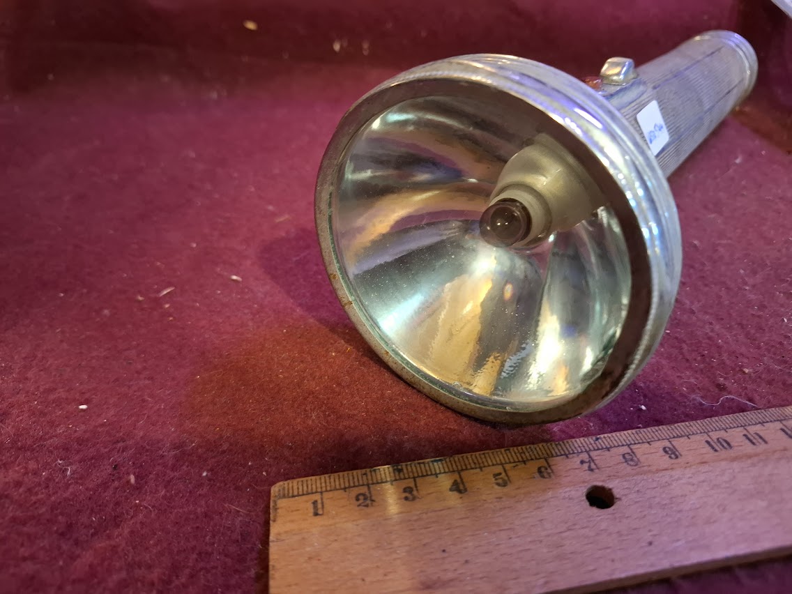 Vintage Flashlight [INS10544]