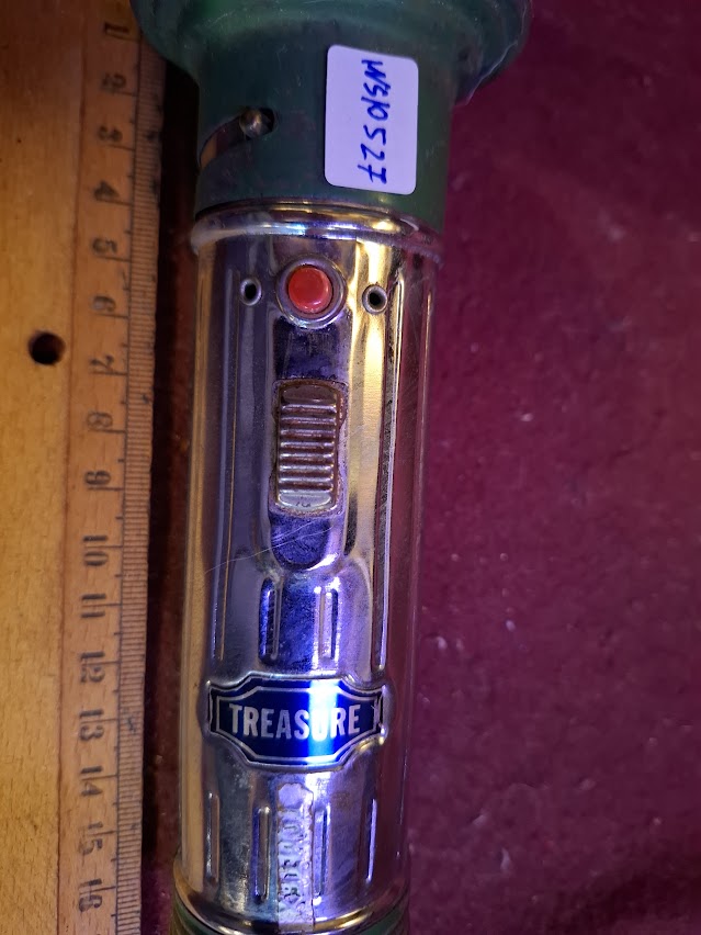 Vintage Flashlight [INS10527]
