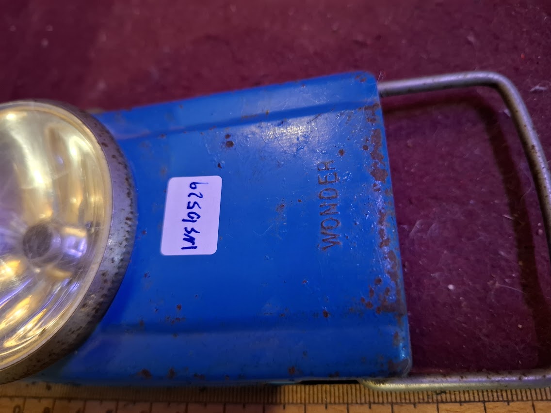 Vintage Flashlight [INS10529]