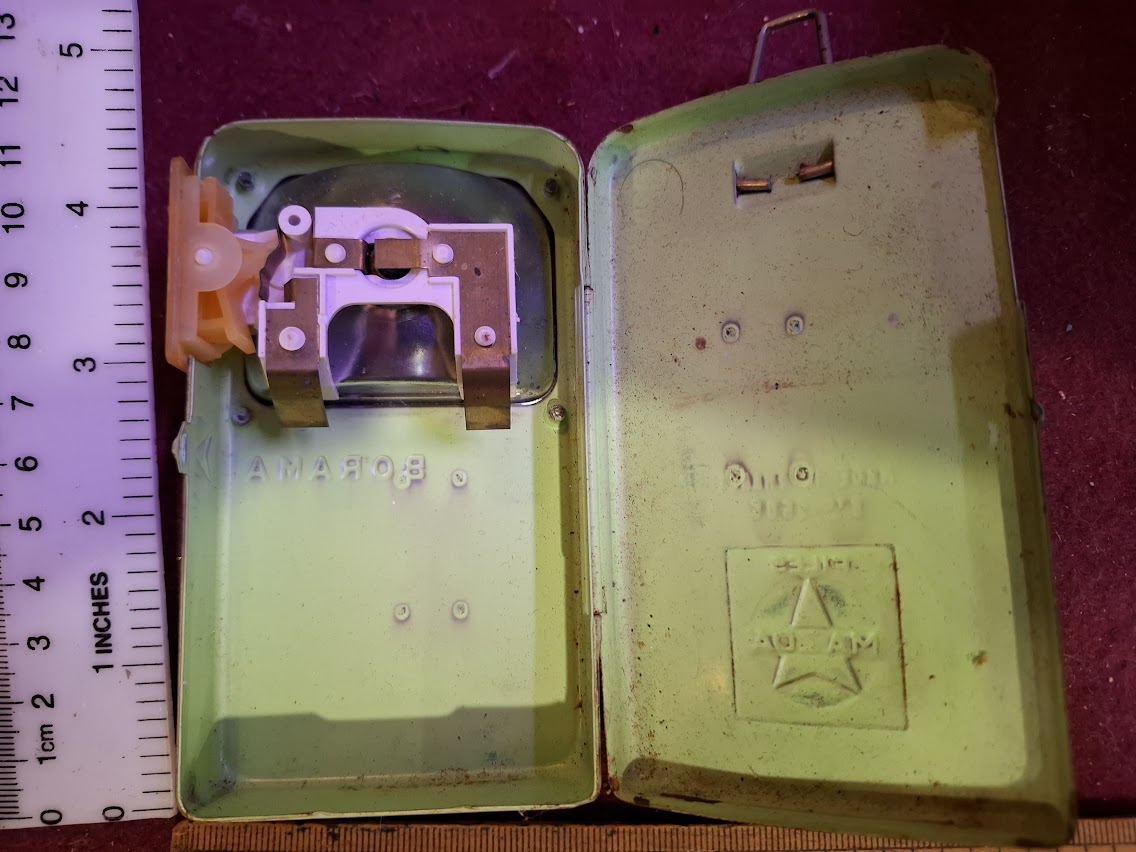 Vintage Flashlight [INS10553]