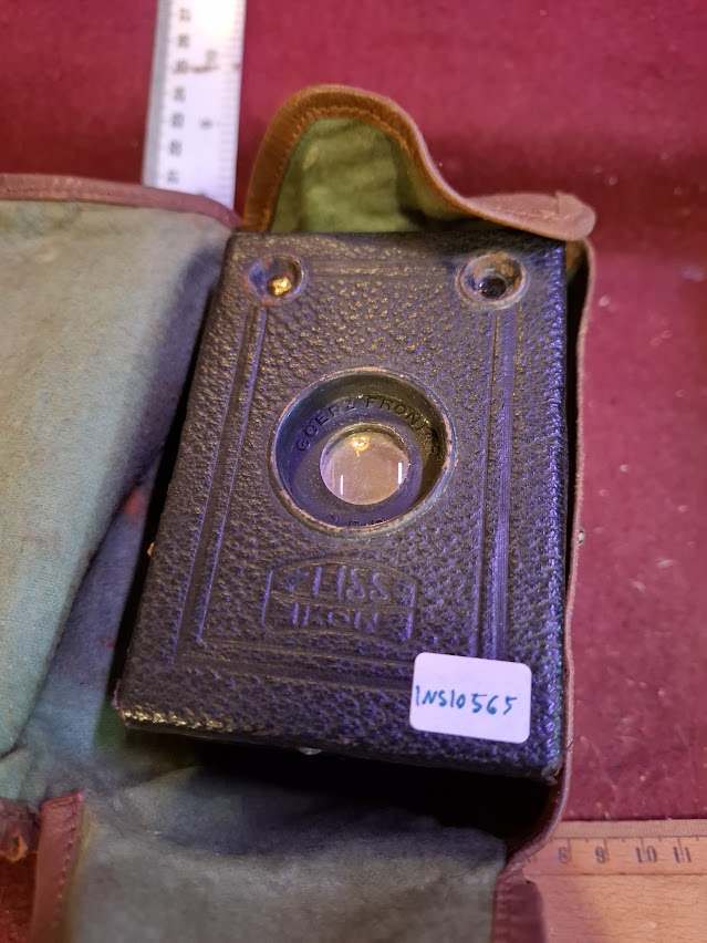 Antique camera - Zeiss Ikon [INS10565]