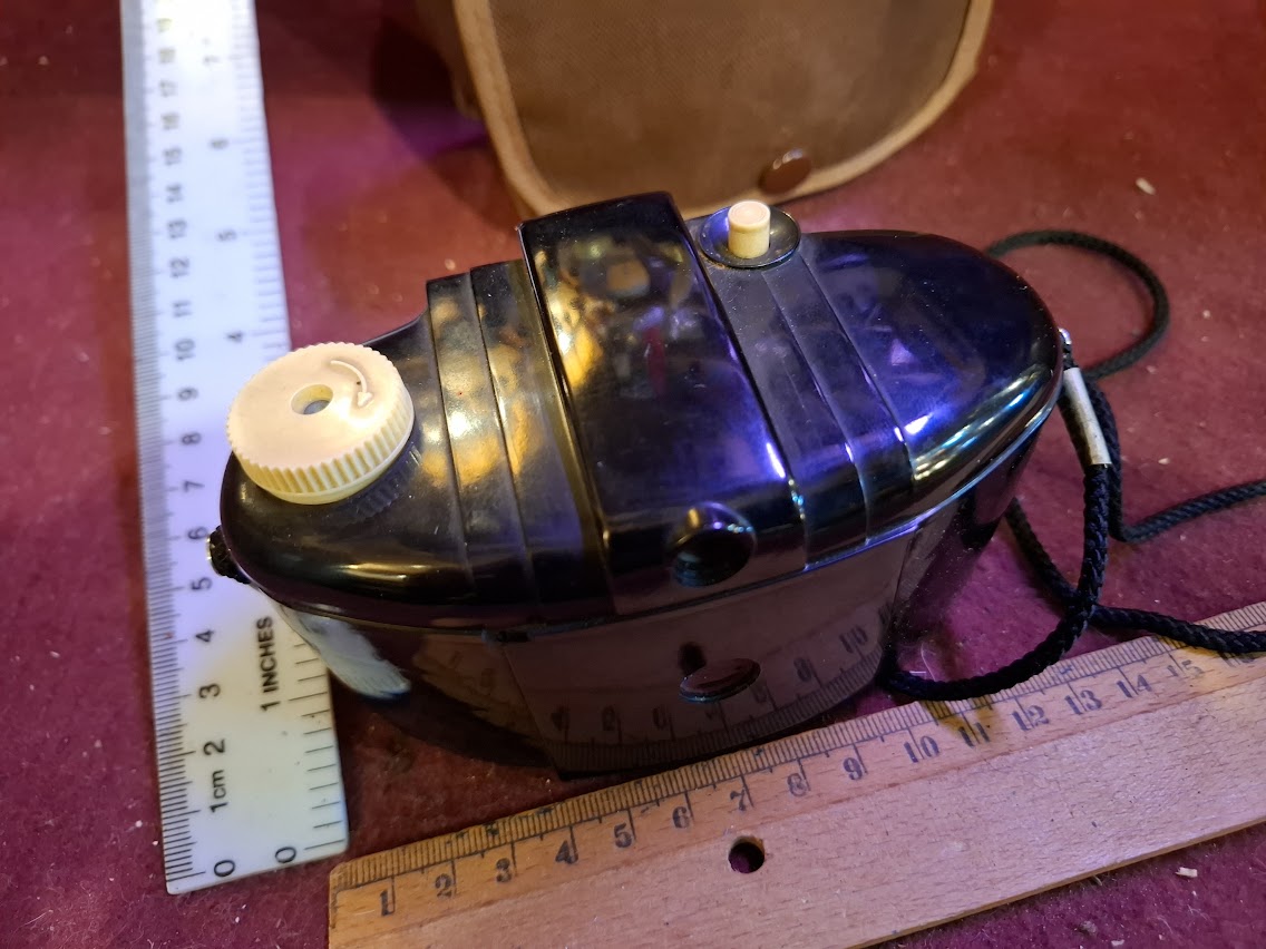 Antique camera - Kodak Brownie 127 [INS10572]