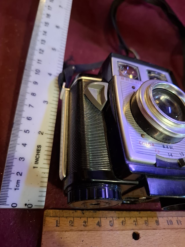 Antique camera - Kodak Brownie twin 20 [INS10574]