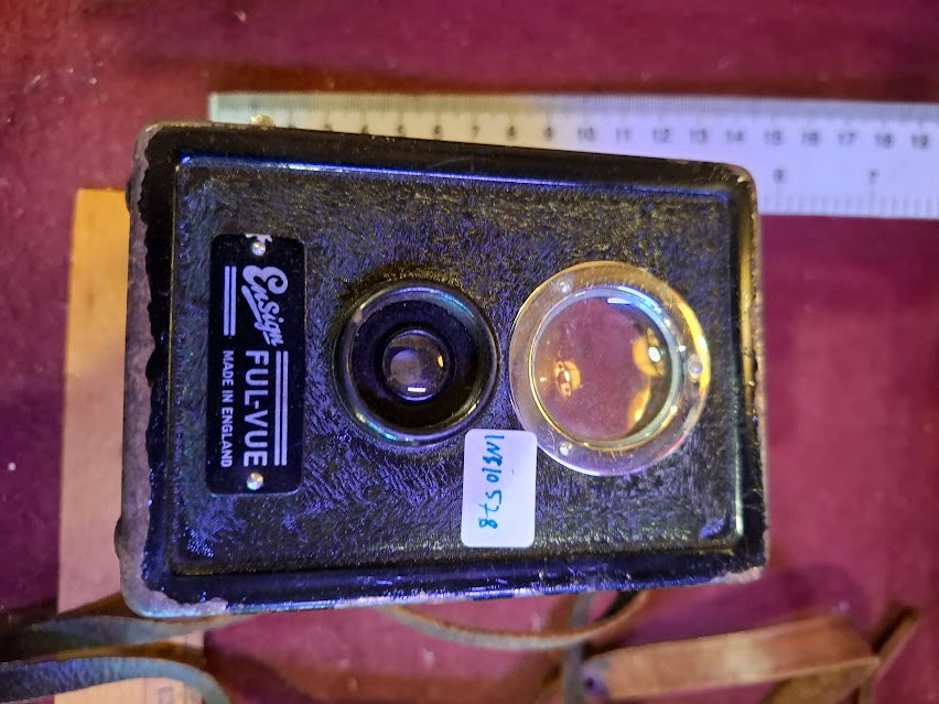 Antique camera - FUL-VUE [INS10578]