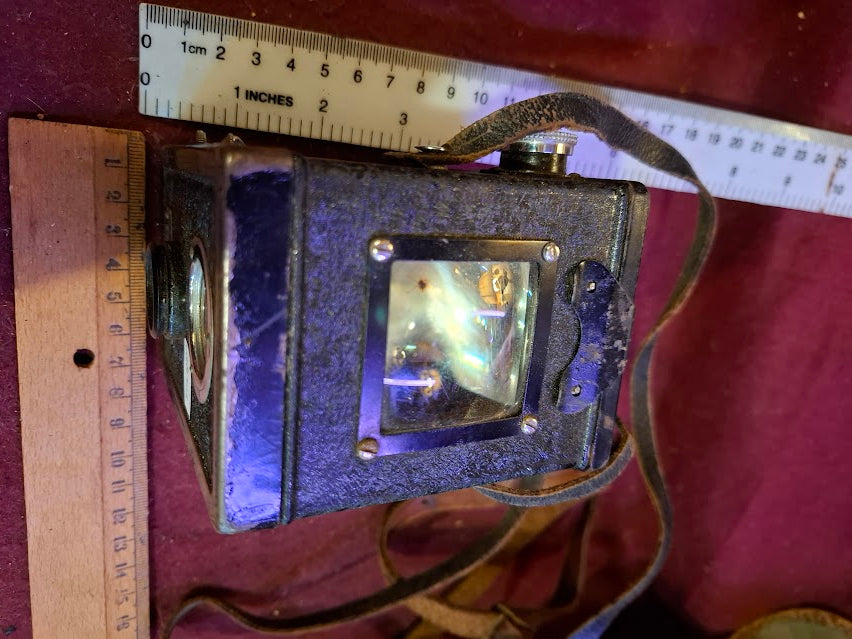 Antique camera - FUL-VUE [INS10578]