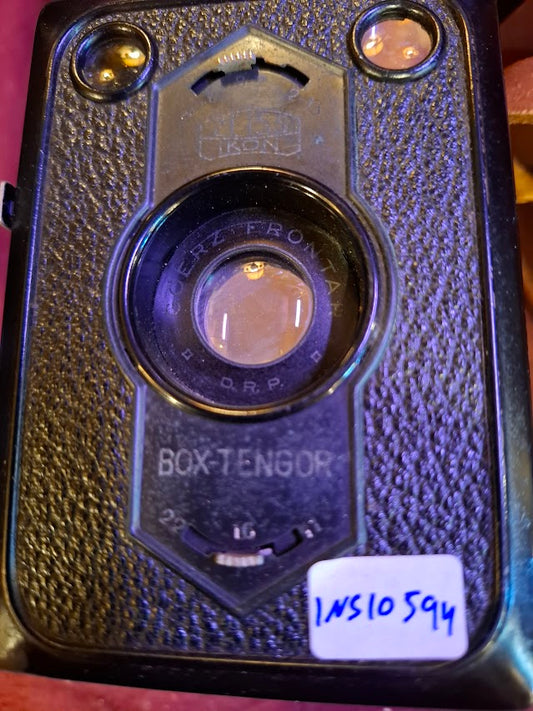 Antique camera - Zeiss Ikon [INS10594]