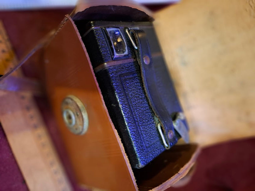 Antique camera - Zeiss Ikon [INS10594]