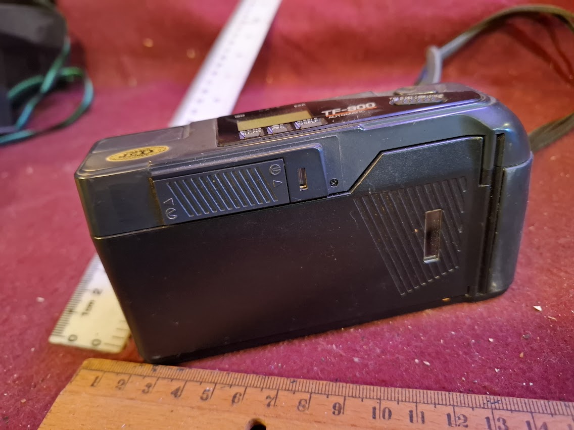 Vintage film camera - Ricoh TF-900 [INS10596]