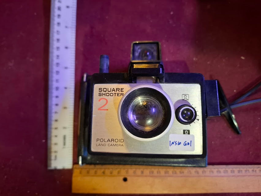 Vintage Polaroid Camera [INS10601]