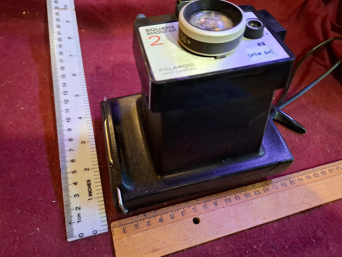 Vintage Polaroid Camera [INS10601]