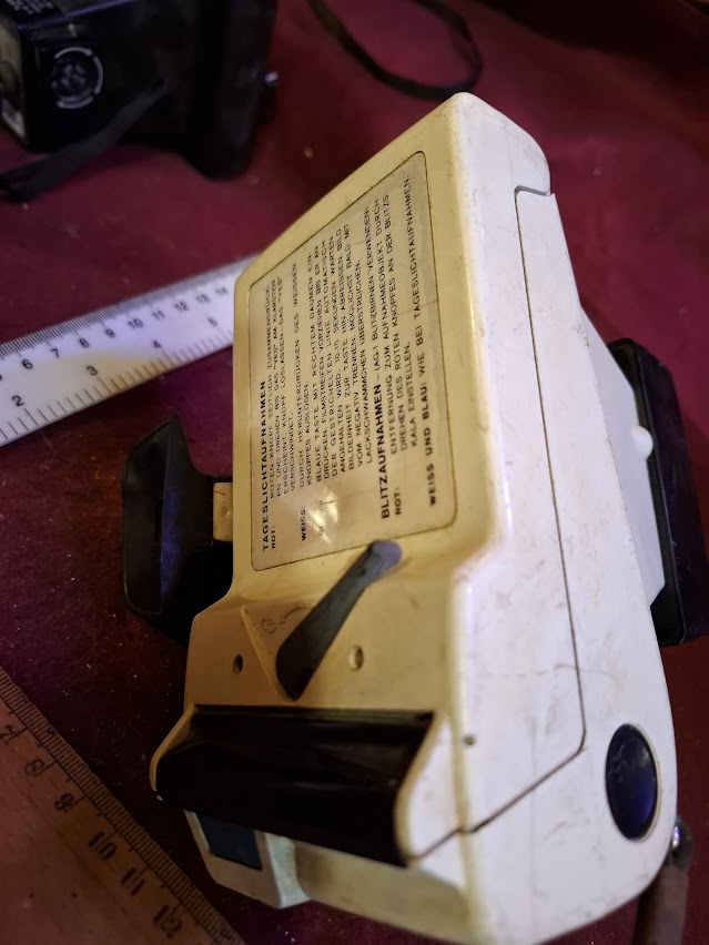 Vintage Polaroid Camera [INS10608]