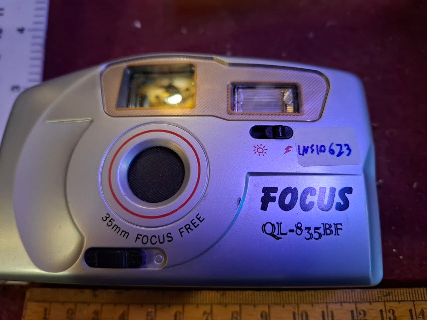 Vintage camera - Focus QL-835BF [INS10623]