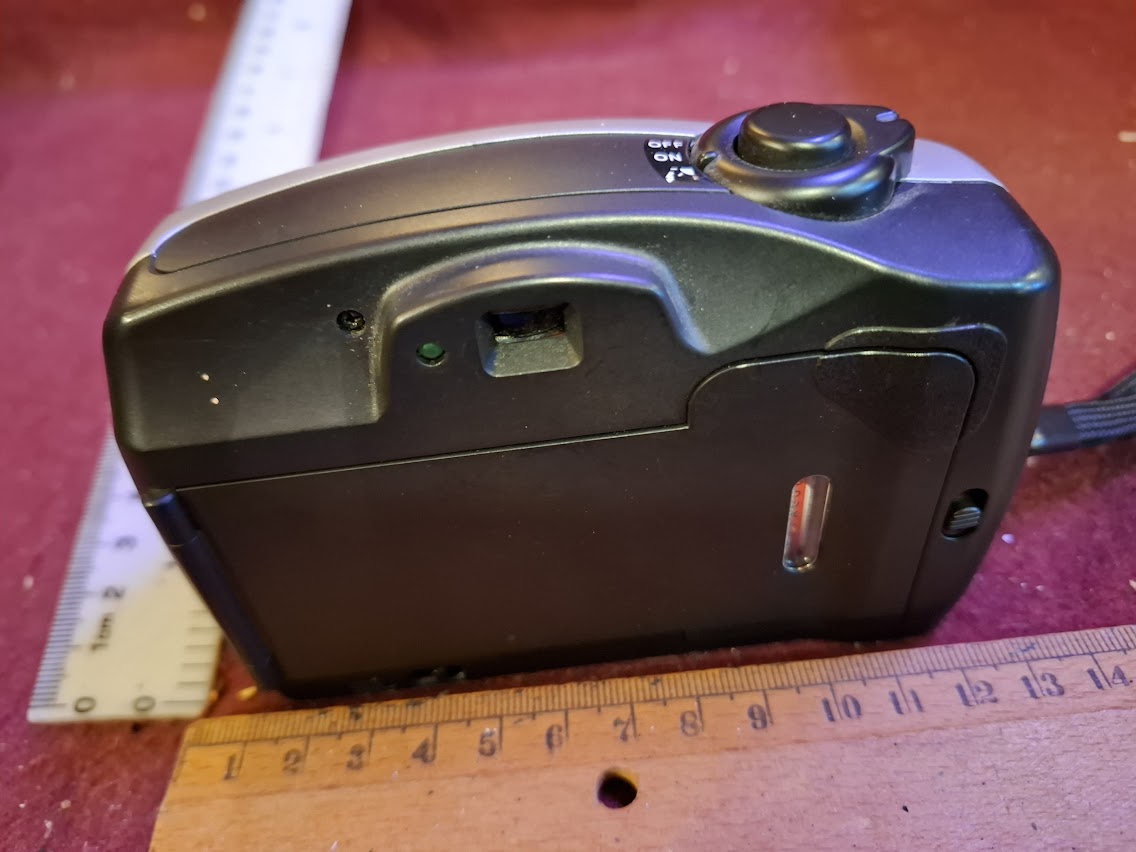 Vintage camera - Focus zoom [INS10630]