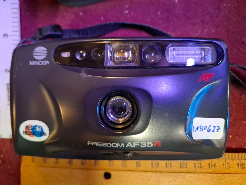 Vintage camera - Minolta Freedom AF 35R [INS10627]