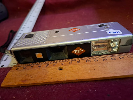 Vintage pocket camera - getter 1001 [INS10629]