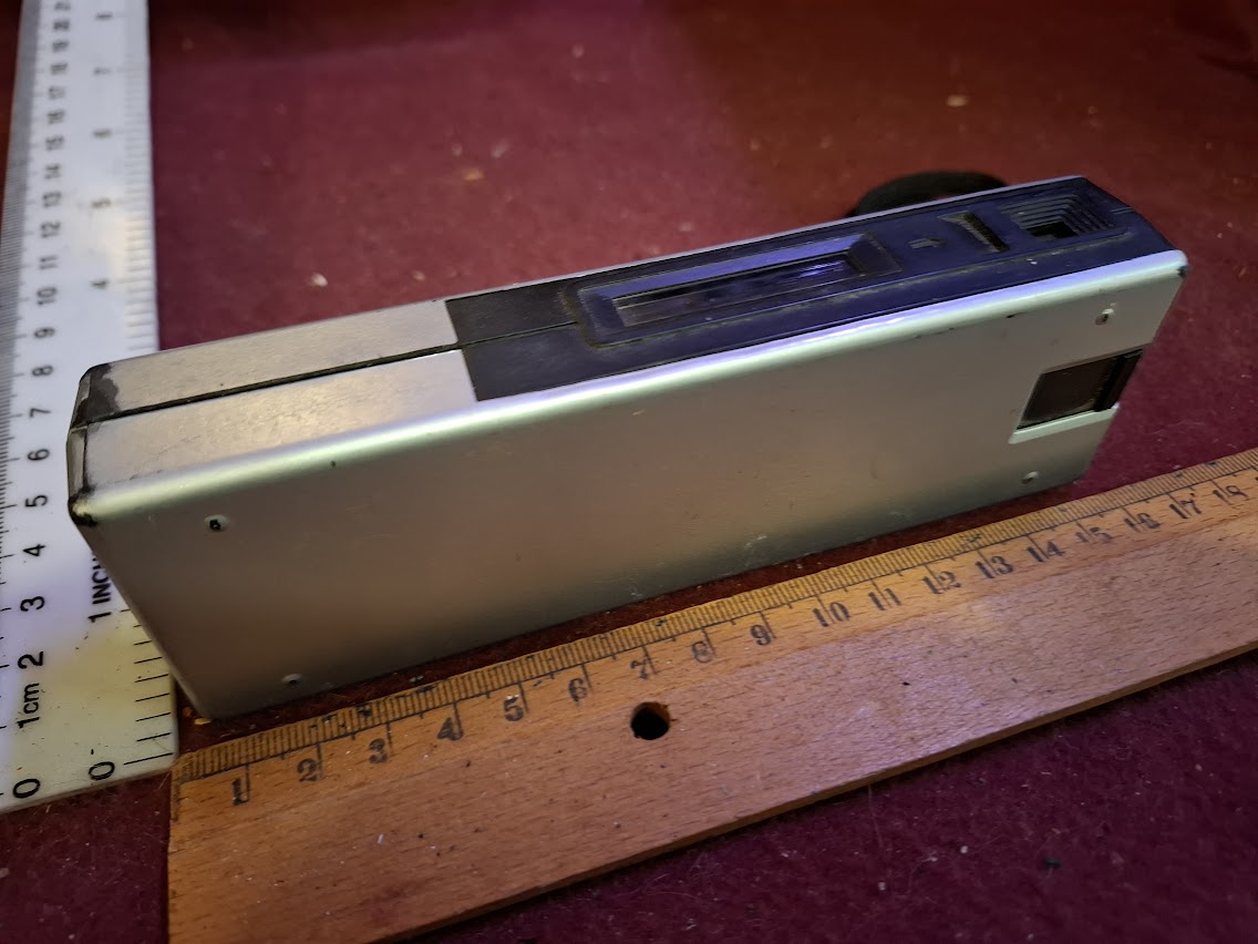 Vintage pocket camera - getter 1001 [INS10629]