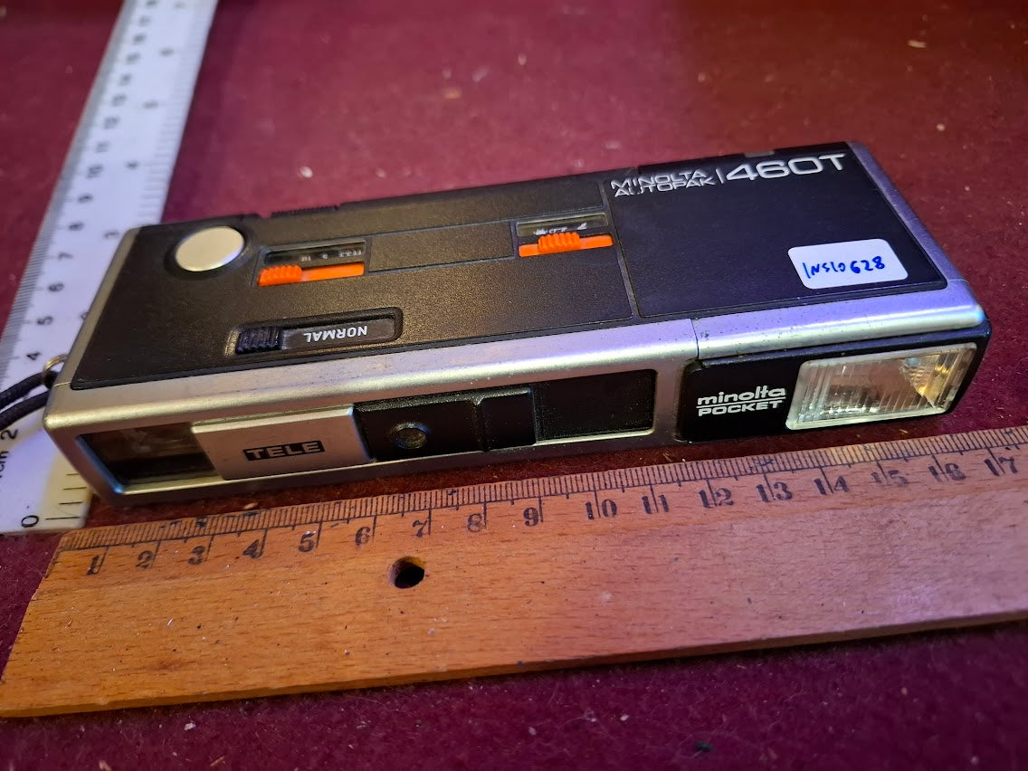 Vintage pocket camera - Minolta [INS10628]